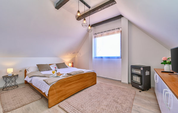 Holiday Home - Varazdin-Seketin , Croatia - CCC321 602