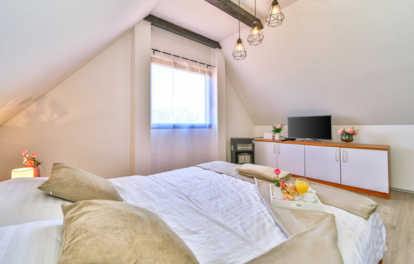 Holiday Home - Varazdin-Seketin , Croatia - CCC321 603