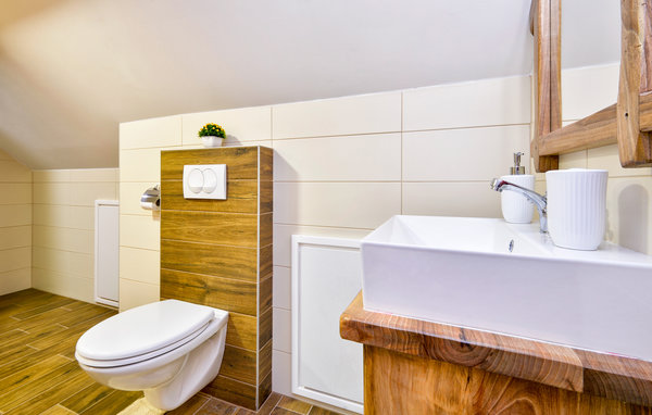 Semesterhus - Varazdin-Klenovnik , Kroatien - CCC328 702