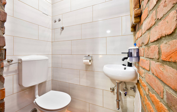 Semesterhus - Varazdin-Klenovnik , Kroatien - CCC328 703
