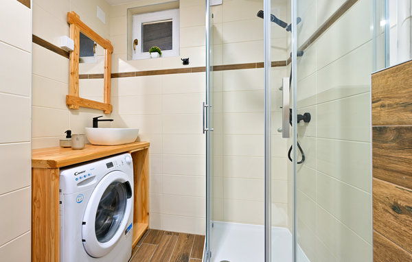 Semesterhus - Varazdin-Klenovnik , Kroatien - CCC328 707