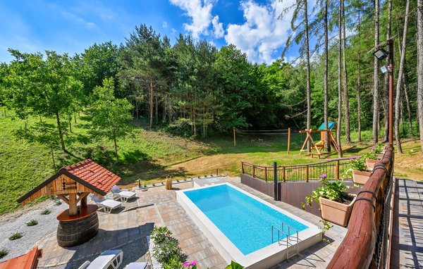 Semesterhus - Varazdin-Klenovnik , Kroatien - CCC328 8