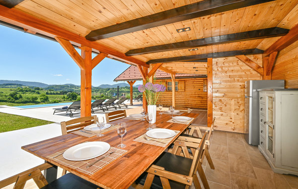 Kuća-za-odmor - Varazdin-Lovrecan , Hrvatska - CCC337 7