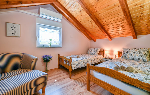 Domy wakacyjne - Zagreb-Susobreg , Chorwacja - CCC347 604