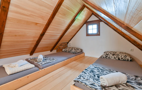 Vakantiehuis - Zagreb-Klostar Ivanic , Kroatië - CCC354 605