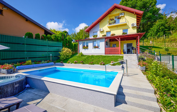 Domy wakacyjne - Zagreb - Paruzevina , Chorwacja - CCC356 81