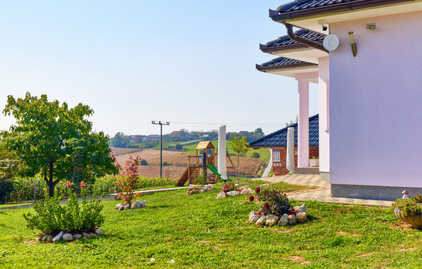 Semesterhus - Krizevci , Kroatien - CCC386 111