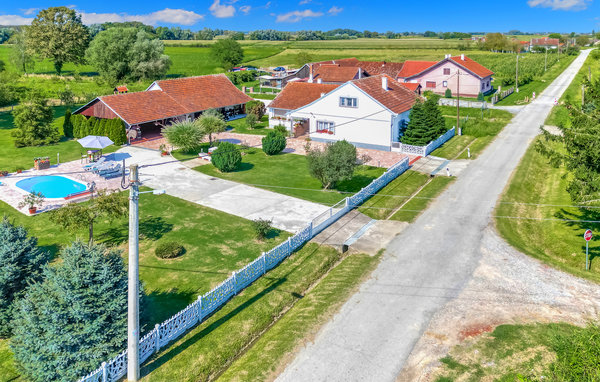Kuća-za-odmor - Bjelovar-Gudovac , Hrvatska - CCC410 81