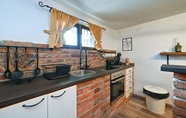 Kuća-za-odmor - Zagreb-Hrebinec , Hrvatska - CCC414 401