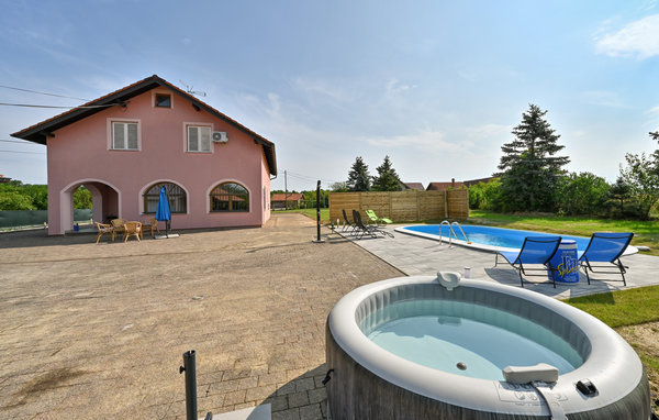 Domy wakacyjne - Krapina-Turnisce , Chorwacja - CCC416 11