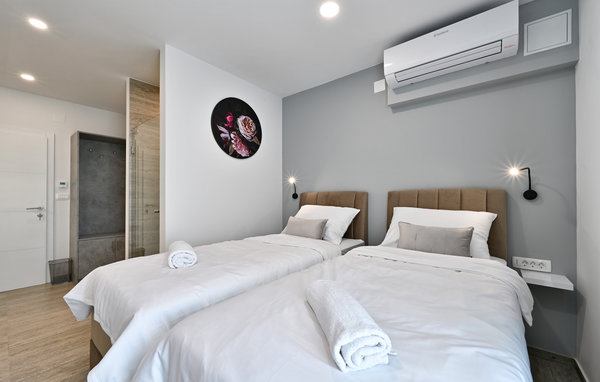 Holiday Home - Varazdin- Gornji Kraljevec , Croatia - CCC430 611