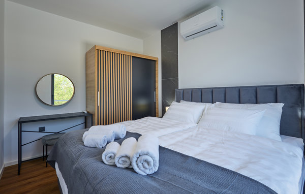 Holiday Home - Zagreb - Bedenica , Croatia - CCC440 605