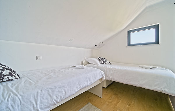 Holiday Home - Jastrebarsko-Ivancici , Croatia - CCC448 601