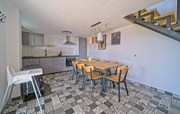 Holiday Home - Jastrebarsko-Ivancici , Croatia - CCC448 403
