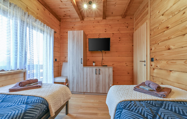 Domy wakacyjne - Varazdin - Vinogradi Ludbreski , Chorwacja - CCC452 608