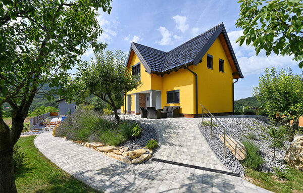 Domy wakacyjne - Varazdin-Lepoglava , Chorwacja - CCC499 83