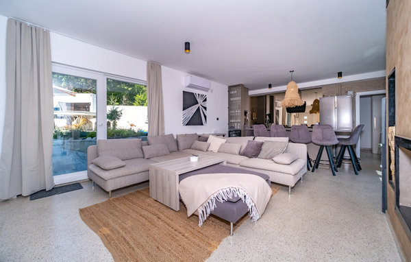 Holiday Home - Duga Resa - Gornji Sculac , Croatia - CCC501 4