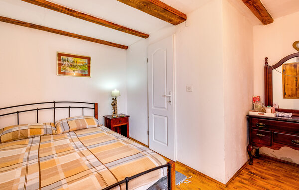 Holiday Home - Bjelovar - Ribnjacka , Croatia - CCC519 602