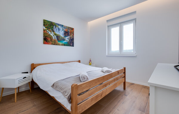 Semesterhus - Vrbovec - Dvorisce , Kroatien - CCC544 604