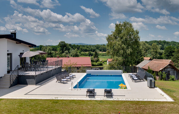 Semesterhus - Vrbovec - Dvorisce , Kroatien - CCC544 13