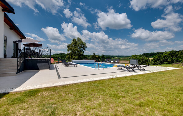 Semesterhus - Vrbovec - Dvorisce , Kroatien - CCC544 14