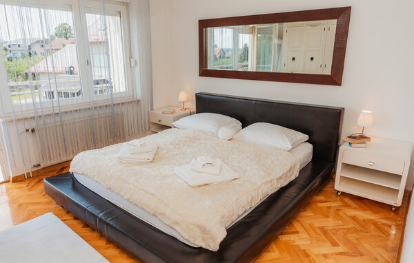 Feriehuse - Zagreb - Dugo Selo , Kroatien - CCC566 603
