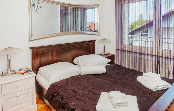 Feriehuse - Zagreb - Dugo Selo , Kroatien - CCC566 605