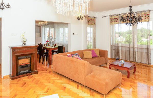 Feriehuse - Zagreb - Dugo Selo , Kroatien - CCC566 305