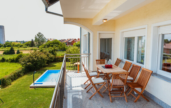Feriehuse - Zagreb - Dugo Selo , Kroatien - CCC566 106