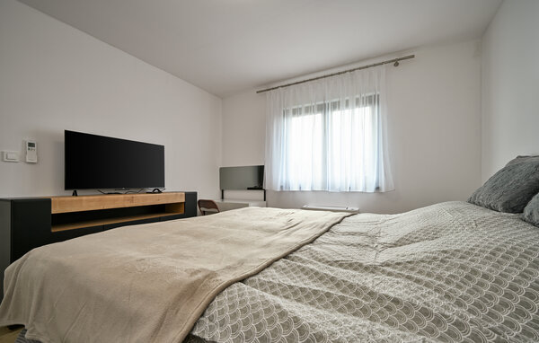 Holiday Home - Konjscina - Husinec , Croatia - CCC568 601