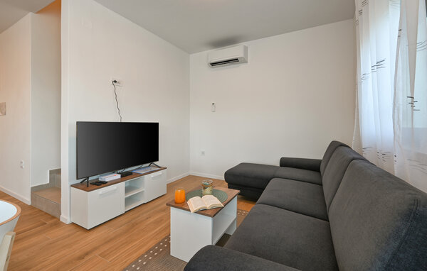 Feriehus - Varazdin - Margecan , Kroatia - CCC573 301