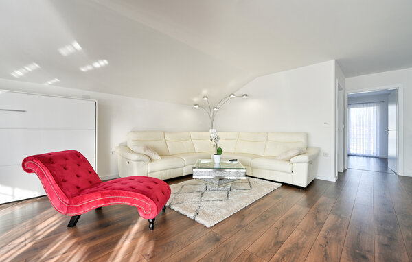 Holiday Home - Bjelovar , Croatia - CCC575 301
