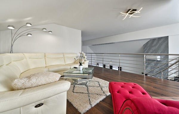 Holiday Home - Bjelovar , Croatia - CCC575 302