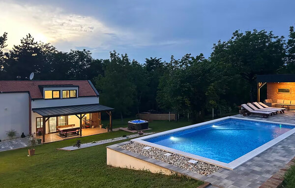 Semesterhus - Durdevac - Cepelovac , Kroatien - CCC582 1