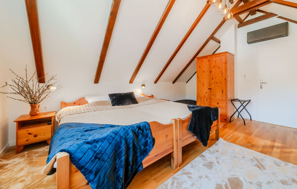 Holiday Home - Tuheljske Toplice , Croatia - CCC588 601