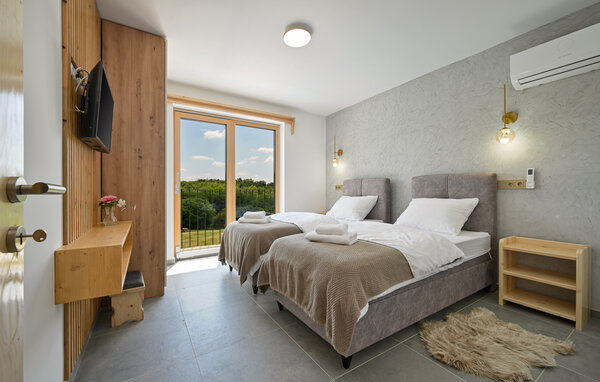 Holiday Home - Bjelovar - Maglenca , Croatia - CCC594 603