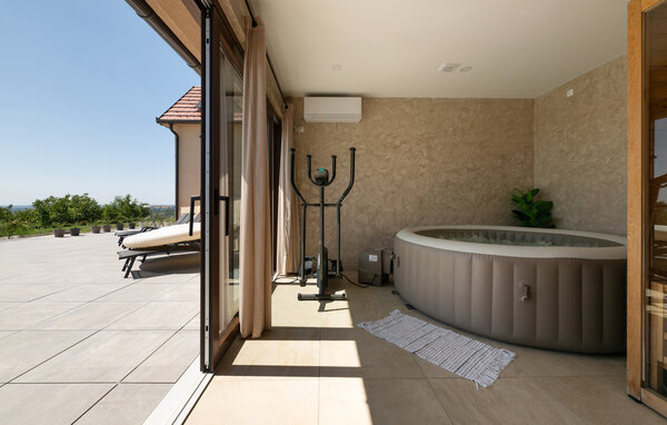 Holiday Home - Krizevci , Croatia - CCC612 801