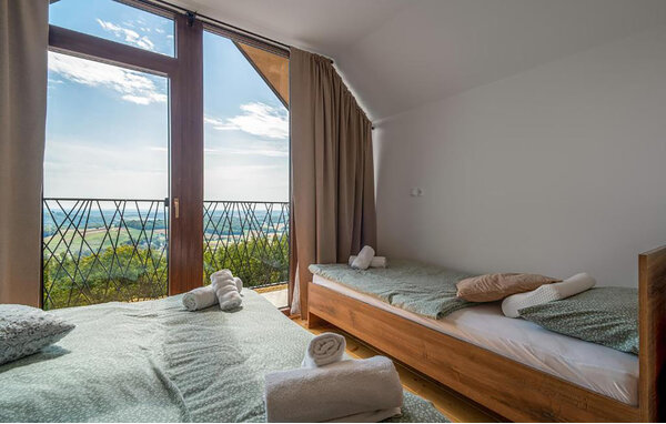 Holiday Home - Krizevci , Croatia - CCC612 602