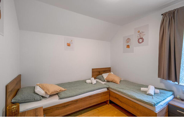 Holiday Home - Krizevci , Croatia - CCC612 603