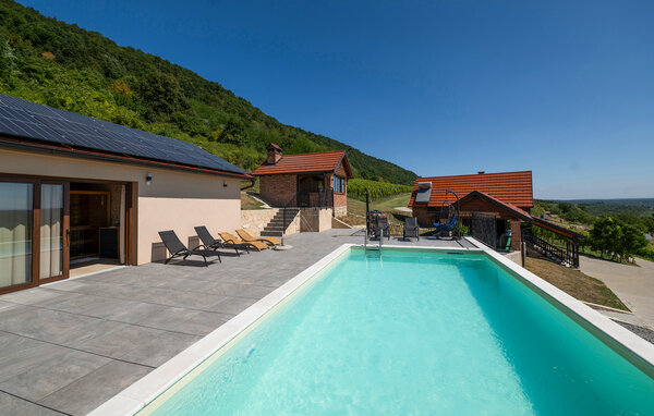 Holiday Home - Krizevci , Croatia - CCC612 12