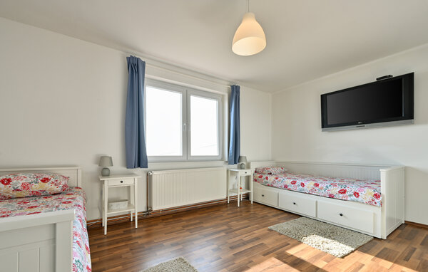 Holiday Home - Krapinske Toplice-Petrova Gora , Croatia - CCC661 603