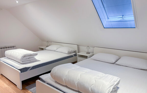 Holiday Home - Ivanec , Croatia - CCC711 601