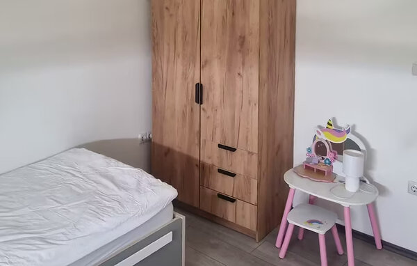 Feriehus - Slavonski brod , Kroatien - CCC733 603