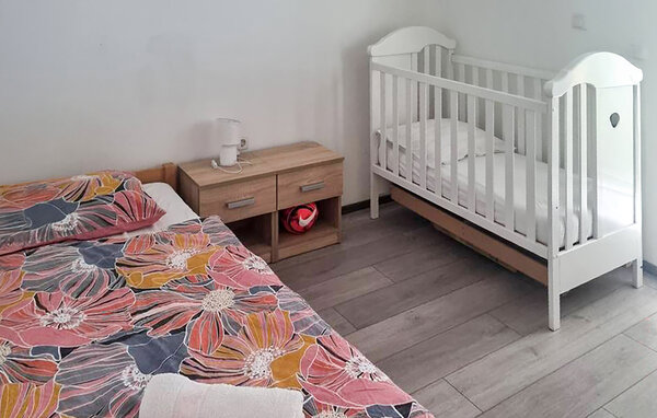 Feriehus - Slavonski brod , Kroatien - CCC733 604