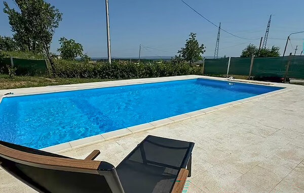 Feriehus - Slavonski brod , Kroatien - CCC733 2