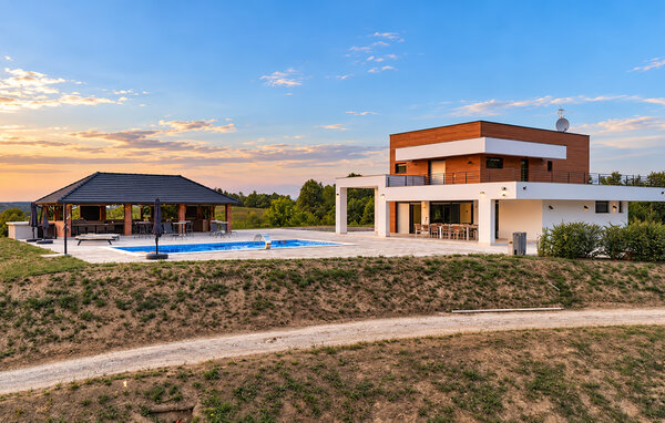 Feriehus - Karlovac - Vojnic , Kroatia - CCC774 81