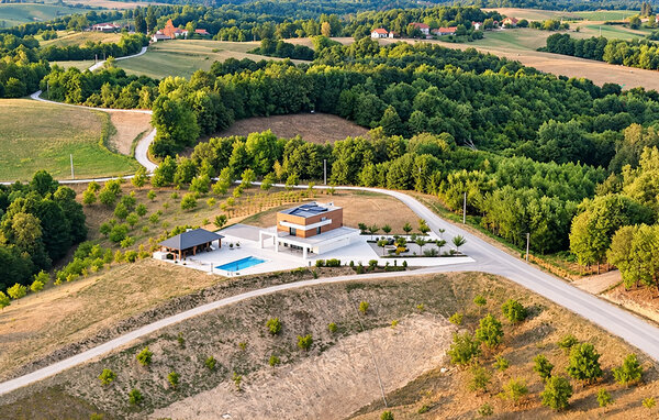 Feriehus - Karlovac - Vojnic , Kroatia - CCC774 2
