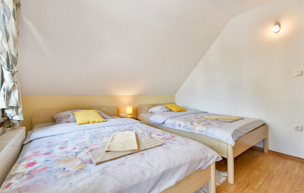 Casa vacanze - Karlovac-Krasic , Croazia - CCL048 606