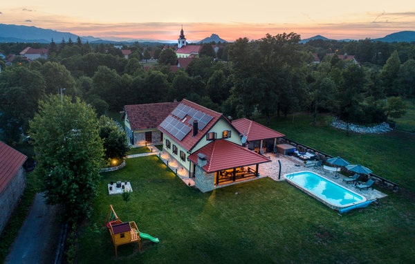 Kuća-za-odmor - Lika - Lovinac , Hrvatska - CCL105 88