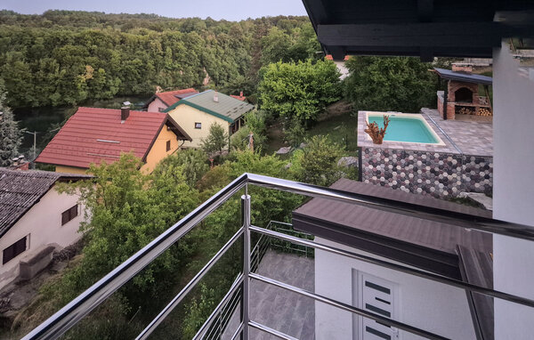 Vakantiehuis - Karlovac-Donji Zvecaj , Kroatië - CCL111 201